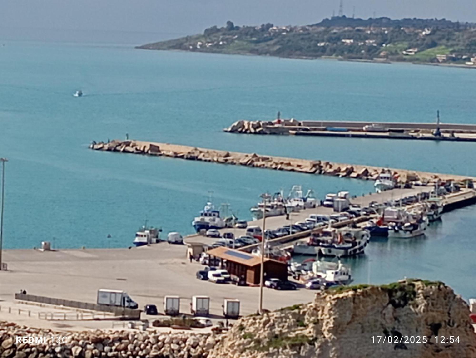 Ferienwohnung La Casuzza Di Lara Sciacca Exterior foto